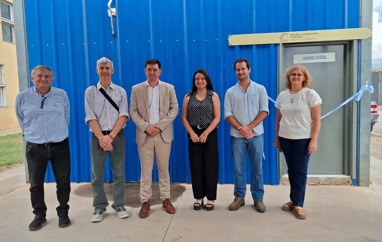 Desarrollo Productivo puso en funcionamiento el renovado Laboratorio de Sanidad Vegetal